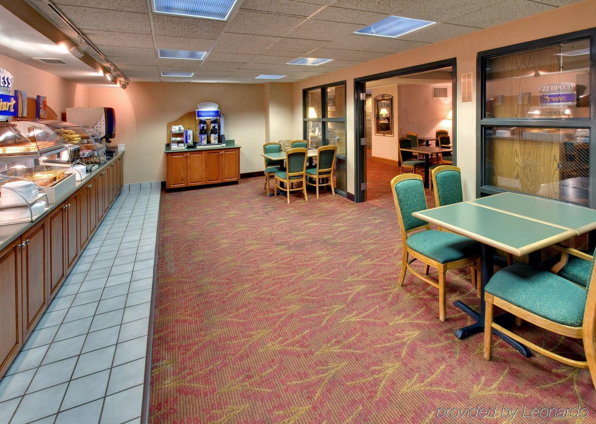 Holiday Inn Express Chicago Nw - Arlington Heights By Ihg Εξωτερικό φωτογραφία