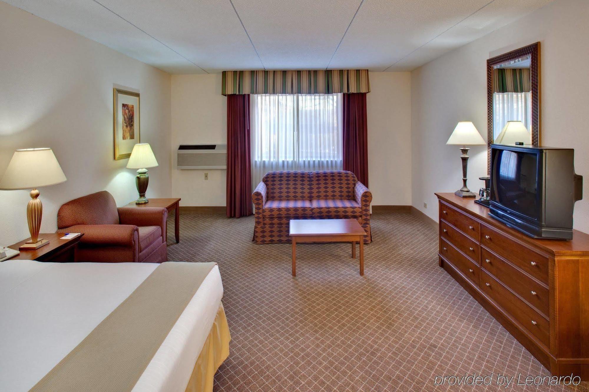 Holiday Inn Express Chicago Nw - Arlington Heights By Ihg Εξωτερικό φωτογραφία